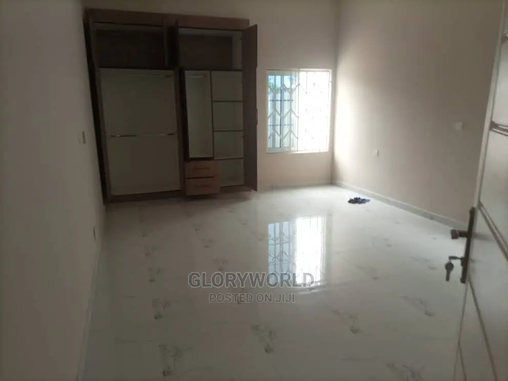 3bdrm House in Spintex for sale