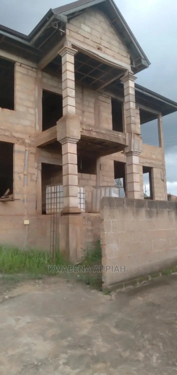 7bdrm Block of Flats in Mark Estate At, Kumasi Metropolitan for sale