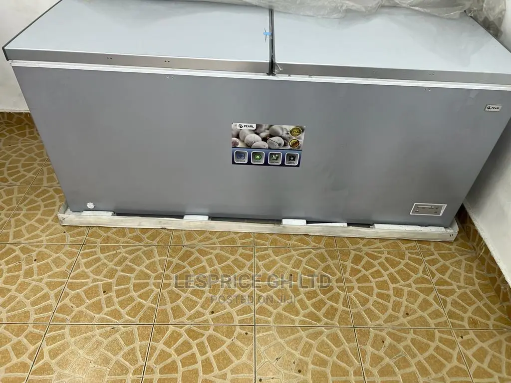 Exclusive Pearl Chest Freezer 708L
