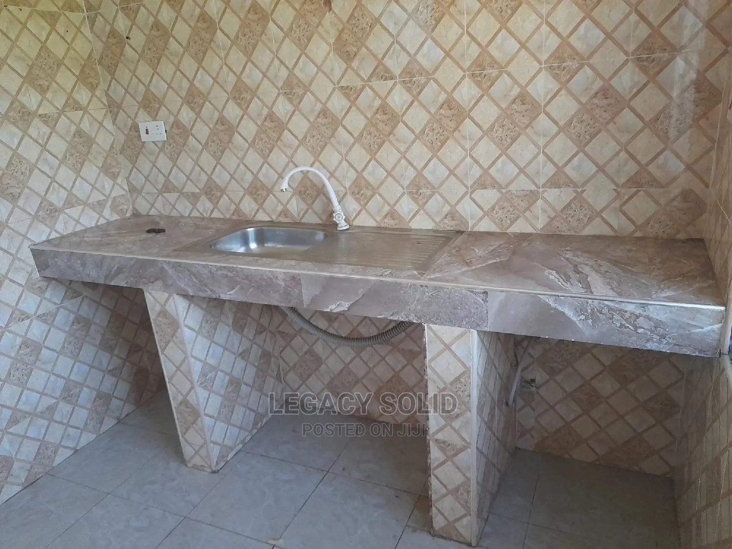 1bdrm Apartment in Legacy Solid Real, Teshie for rent