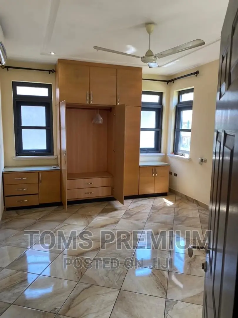 4bdrm House in Trassaco Estate, East Legon for Rent