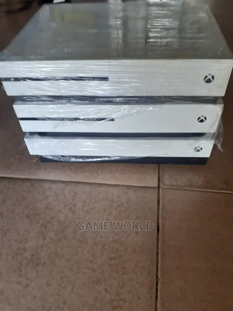 Xbox One S,