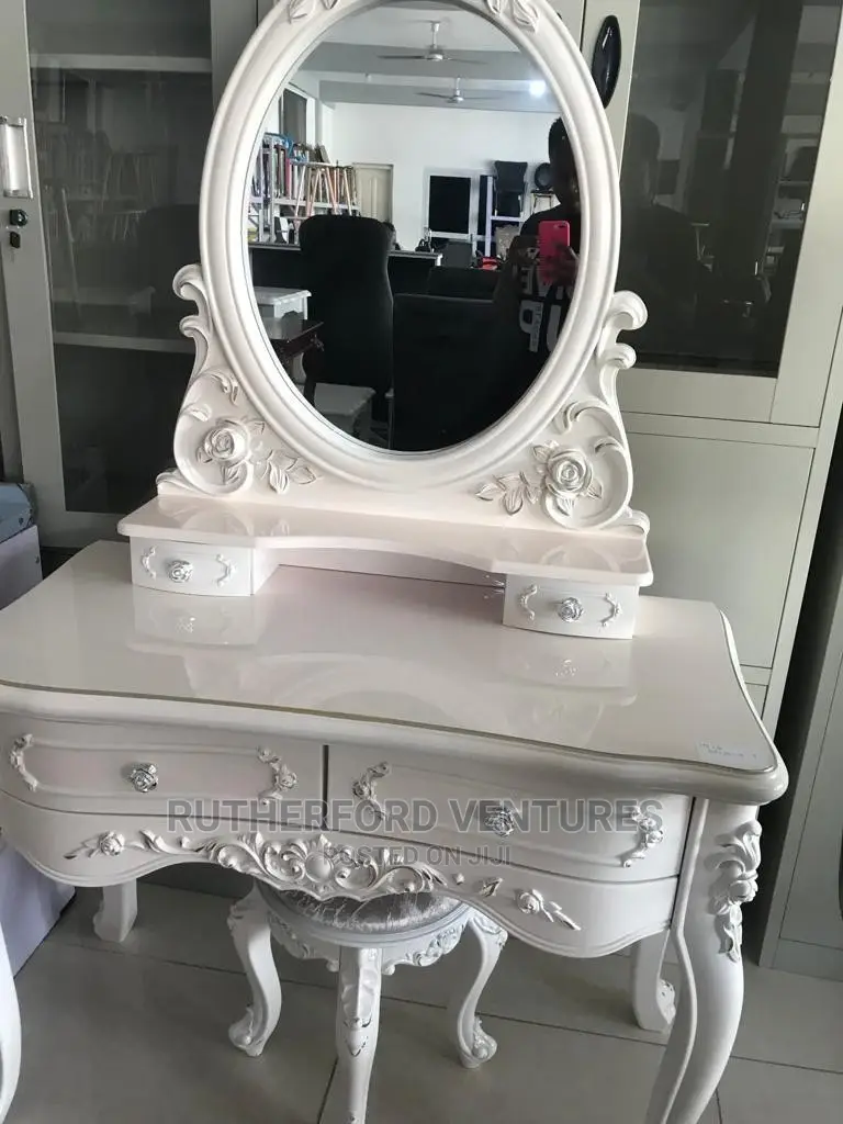 Executive Dressing Mirror