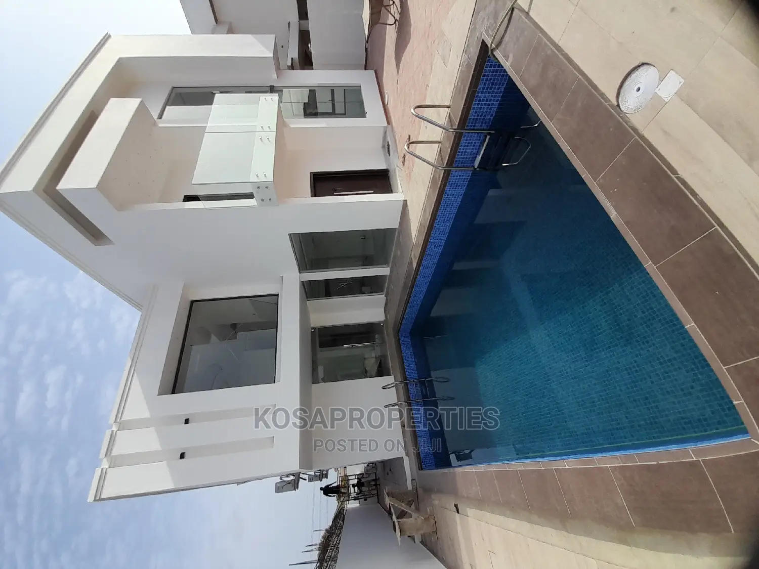 4bdrm House in East Legon for Sale