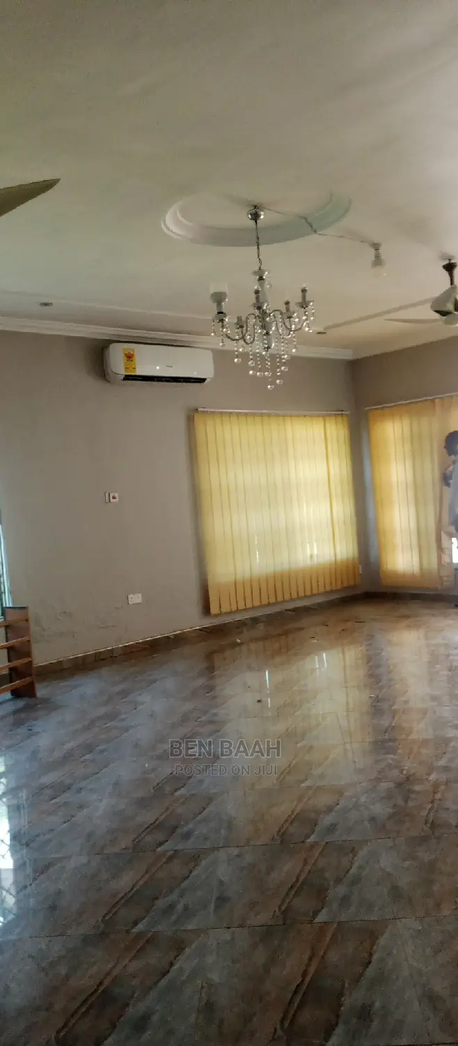 5bdrm House in Ben Properties, Post Office Area for rent