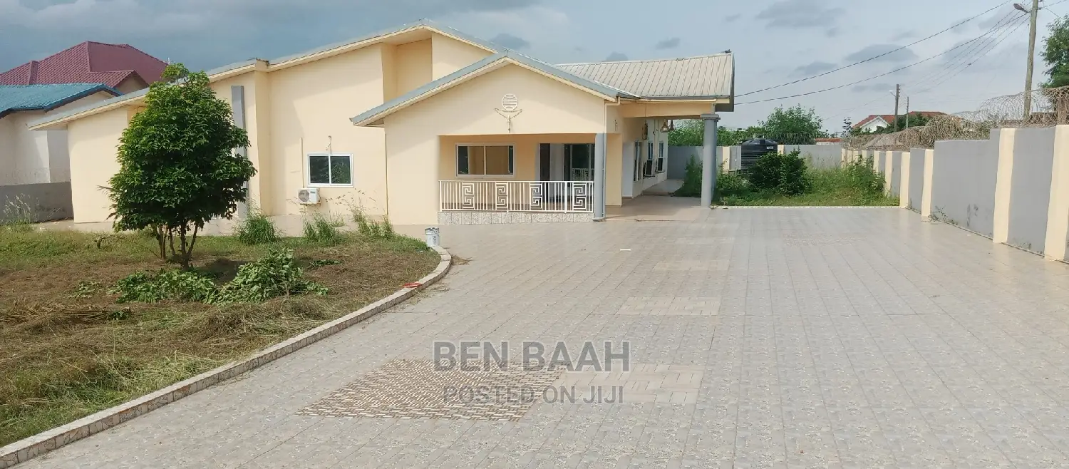 5bdrm House in Ben Properties, Post Office Area for rent