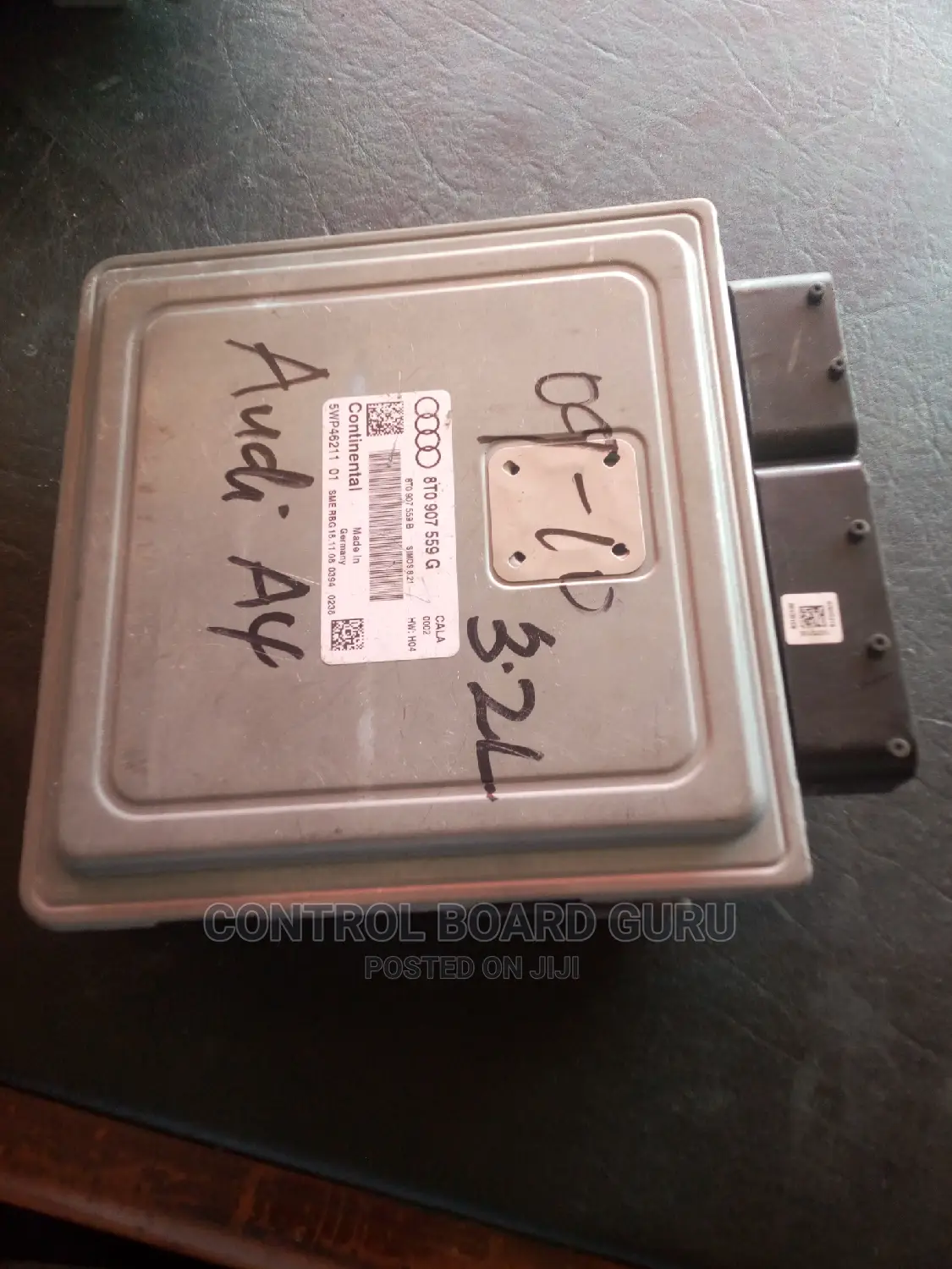 Audi A4 2009- 10 Control Board Module ( Ecu )