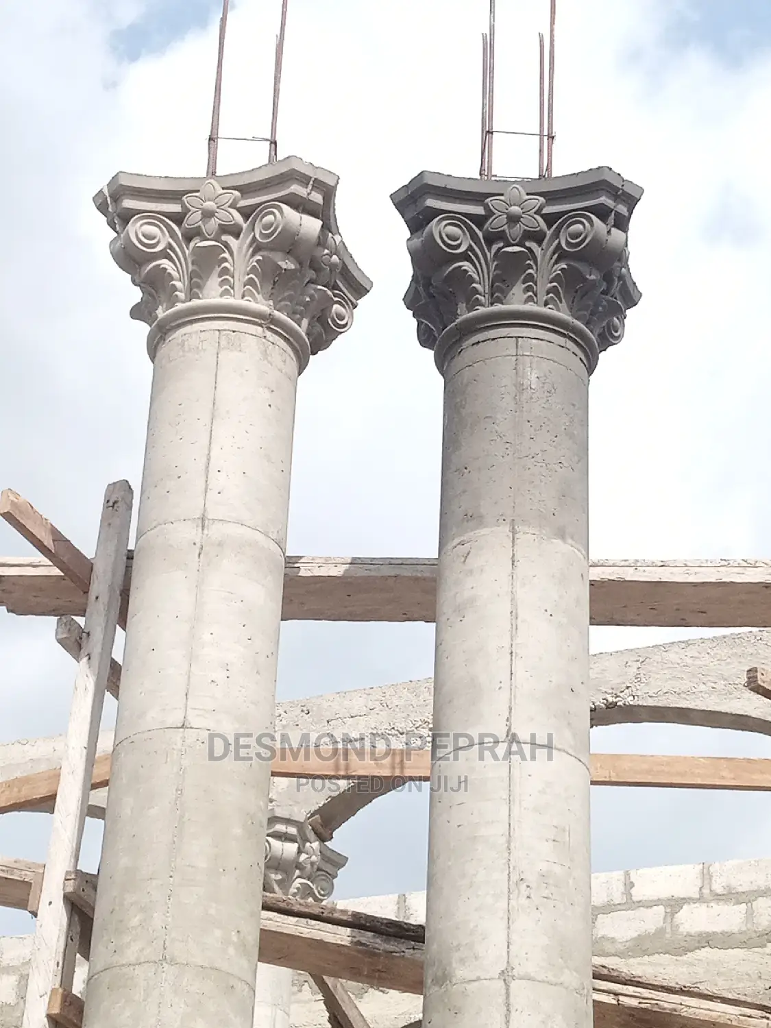 Plastic Moulding Pillars