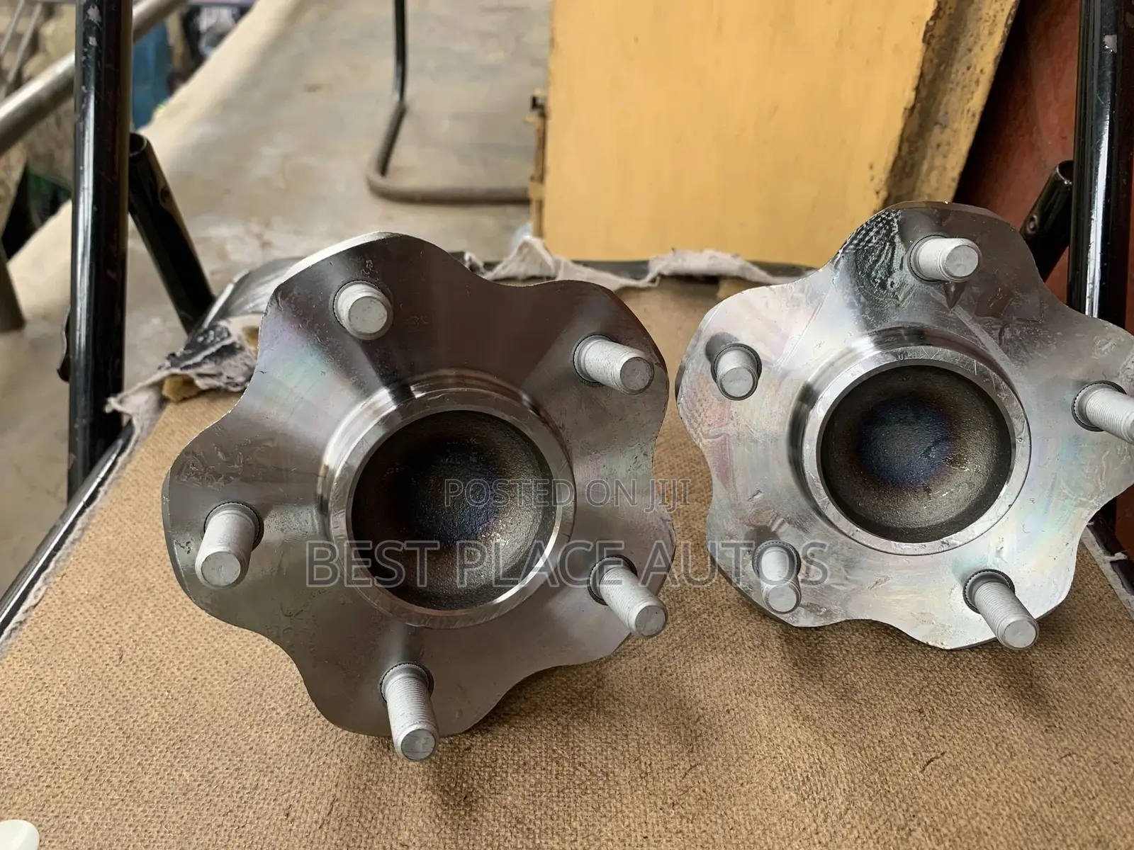 Nissan Sentra 2015 Hub
