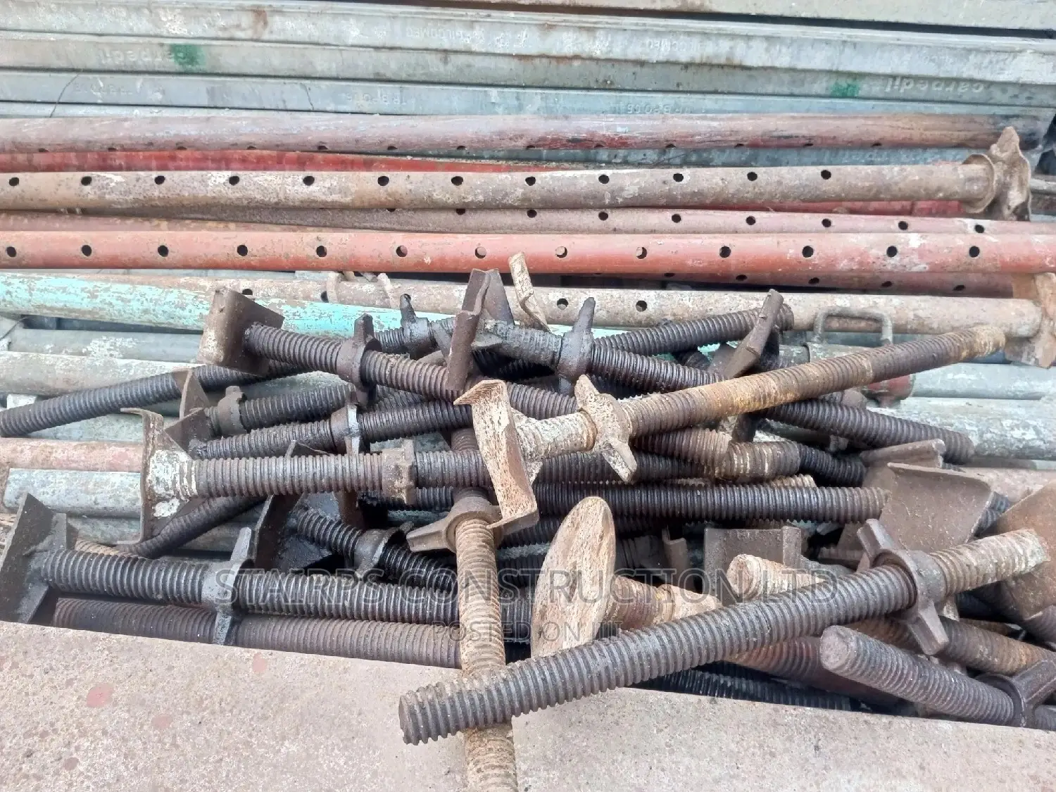 Italian Scaffolds and Building Materials and Tools for Sale