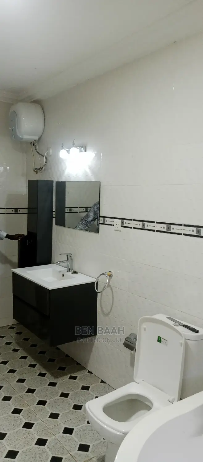 5bdrm House in Ben Properties, Post Office Area for rent