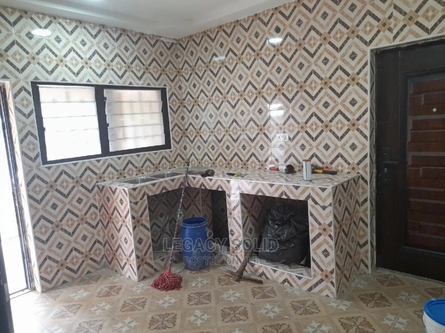 3bdrm House in Legacy Solid Real, Teshie-Nungua Estates for rent