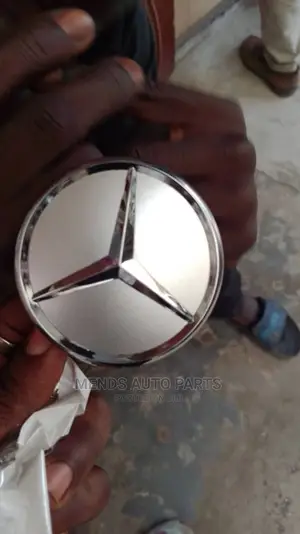 Benz Wheel Cups Set