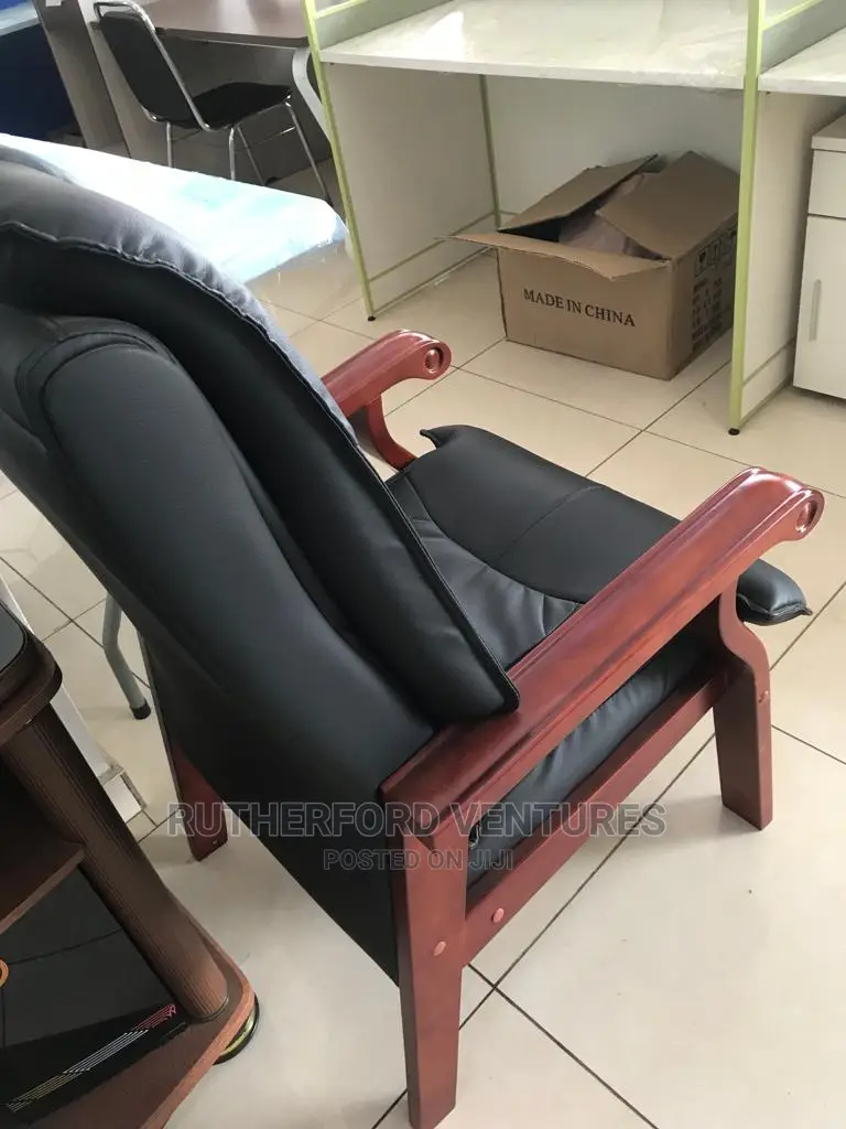 Manager Chair