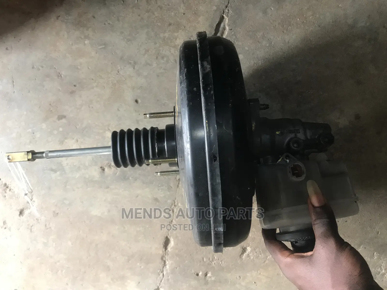 Toyota Tacoma 2015 2016 Brake Pot and Brake Booster