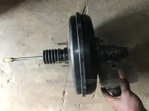 Toyota Tacoma 2015 2016 Brake Pot and Brake Booster