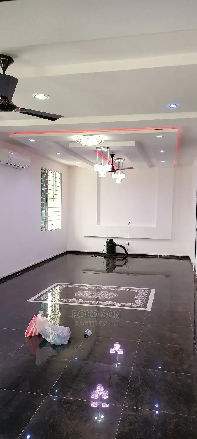 4bdrm Duplex in Dr Roko, Dome for sale