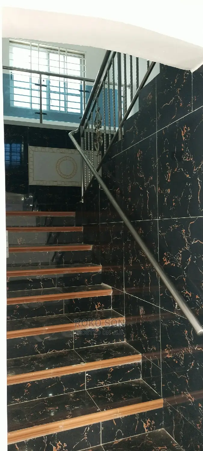 4bdrm Duplex in Dr Roko, Dome for sale
