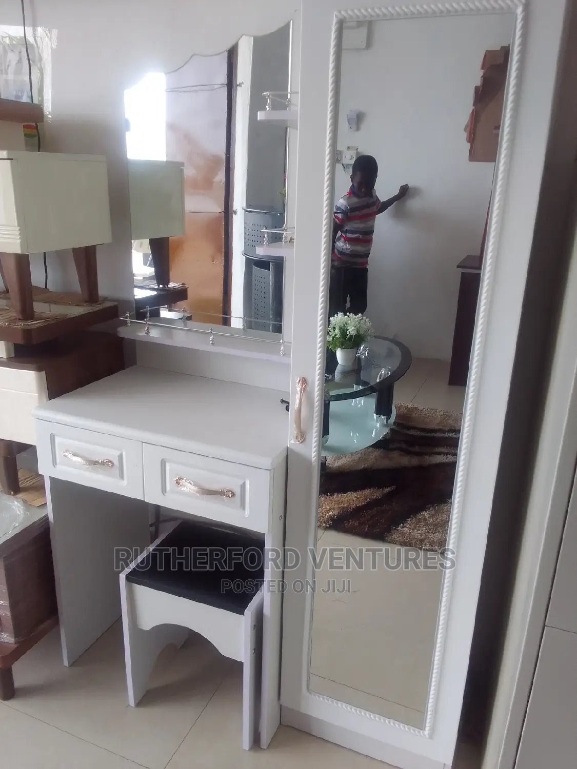Dresser With Wardrobe