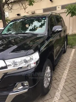 Car Rentals Rent a Luxury LAND-CRUISERS FOR RENT Business