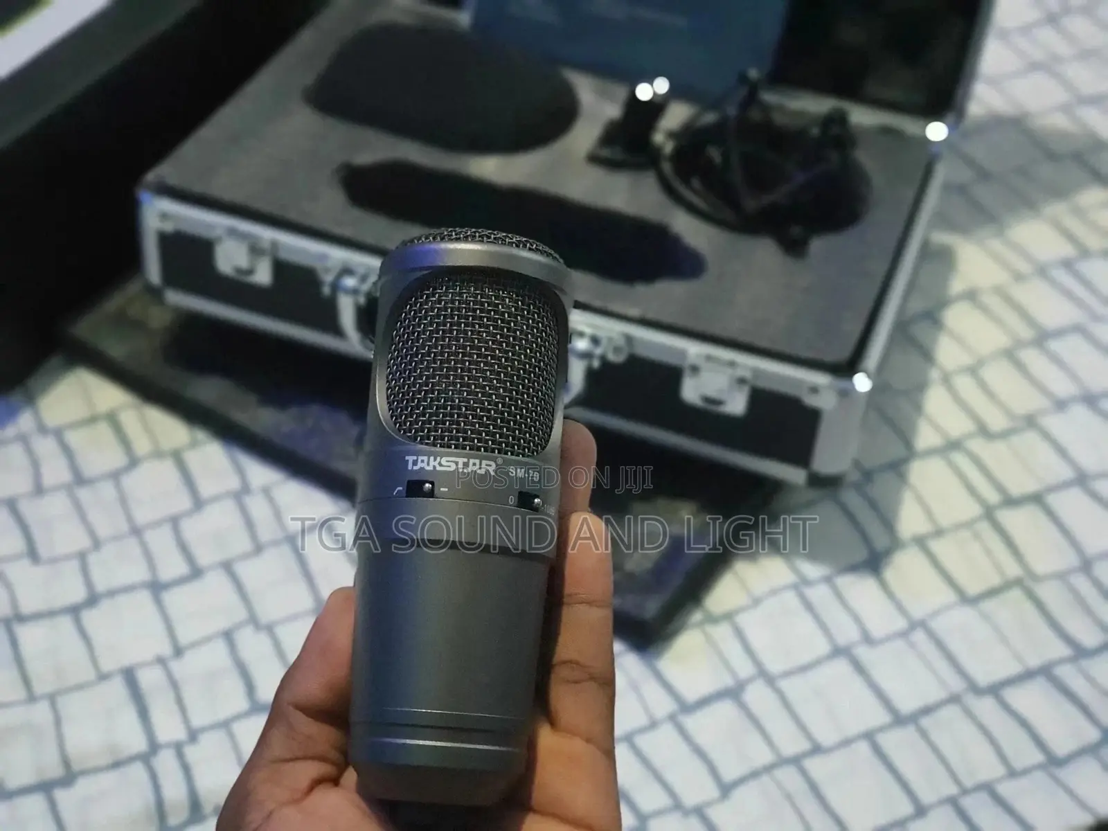 Takstar Sm-7b-m Studio/Radio Condenser Microphone
