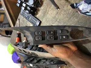 Hyundai Sonata 2011 to 2014 Master Switch Available