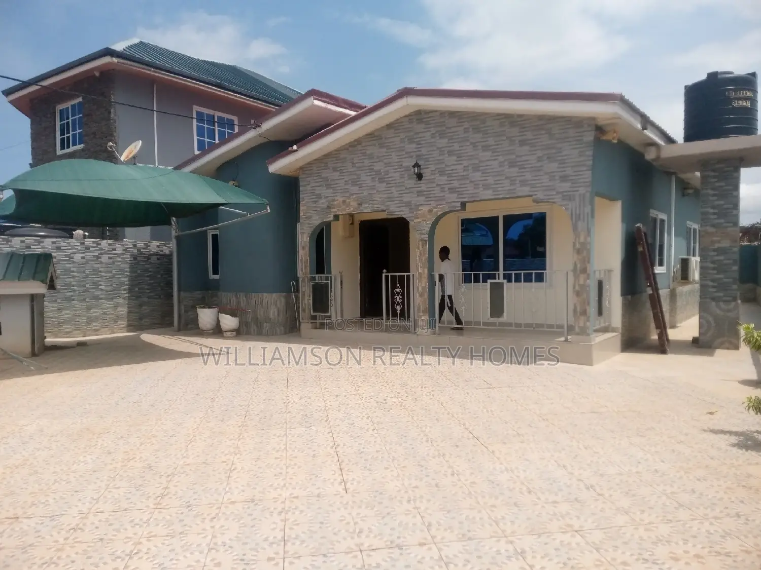 3bdrm House in Collins Dauda,, Spintex for rent