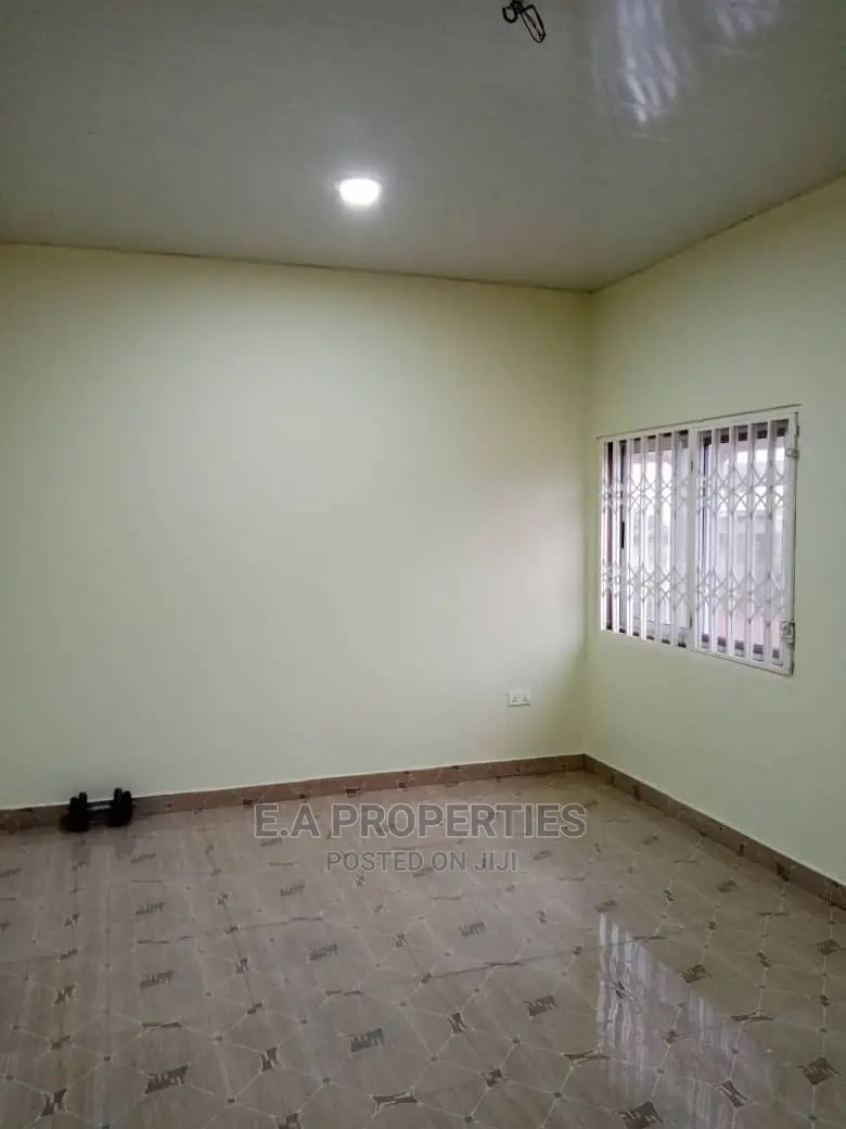 4bdrm House in E a Properties, Boi for Sale