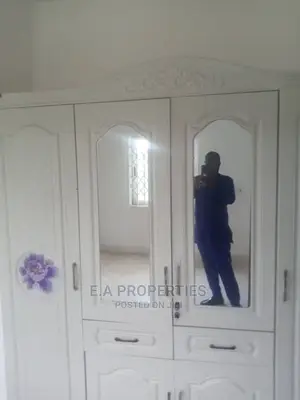 3bdrm House in E a Properties, Frafraha for Sale