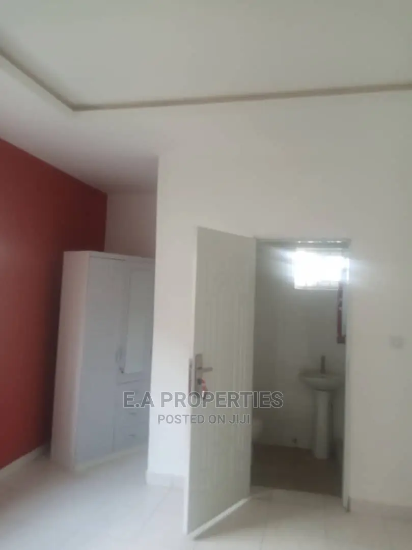 3bdrm House in E a Properties, Frafraha for Sale