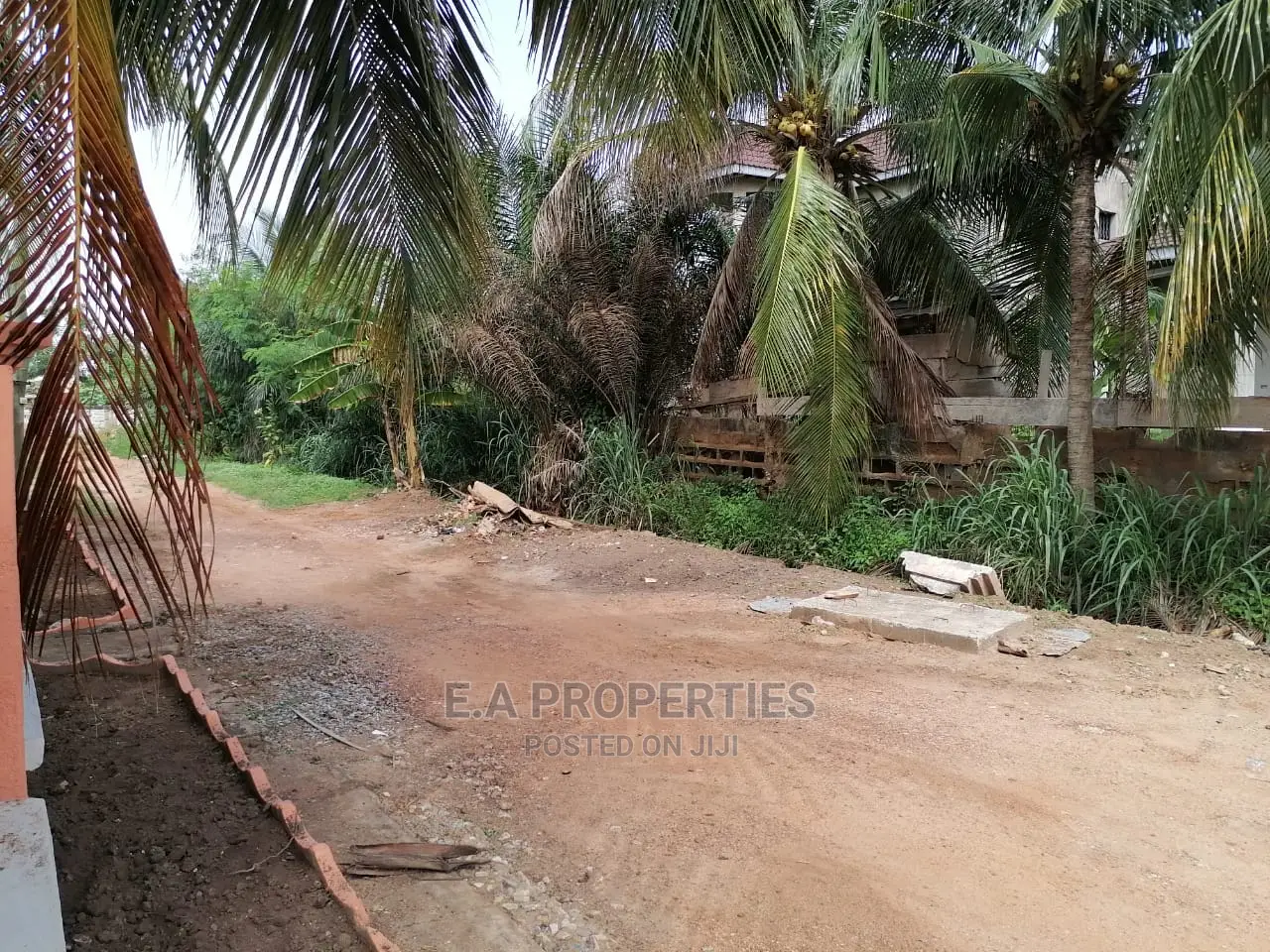 3bdrm House in E a Properties, Ghana Flag for Sale