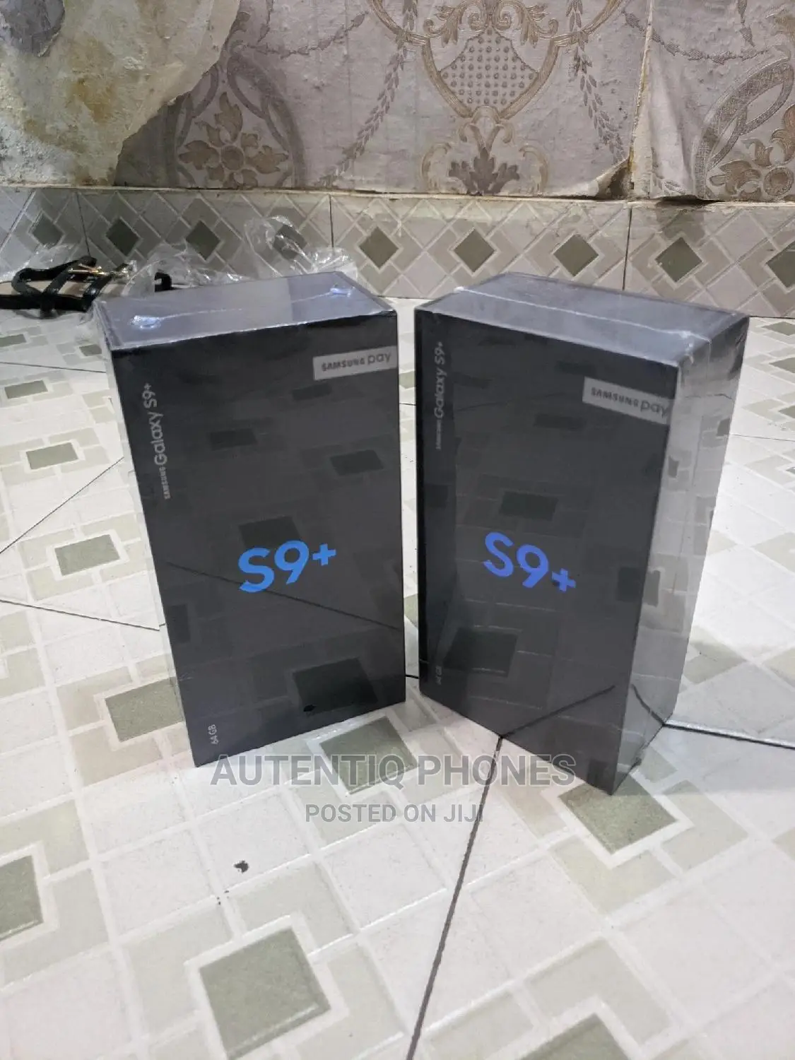 New Samsung Galaxy S9 Plus 64 GB Black