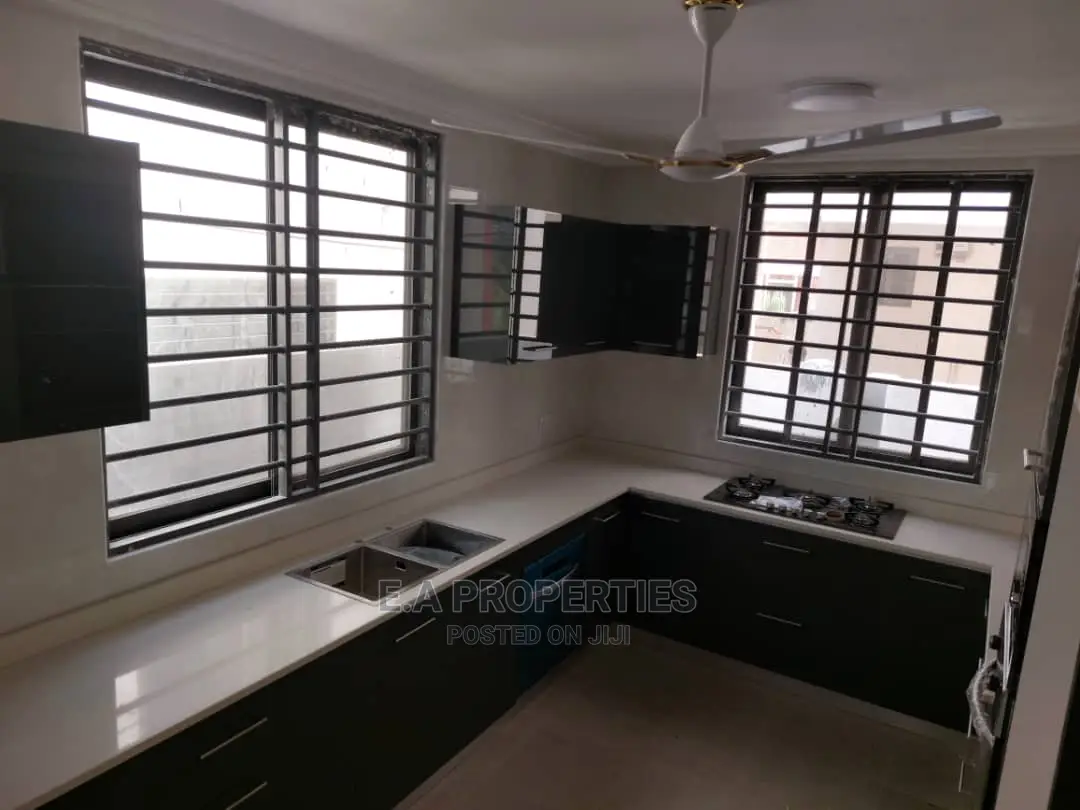 4bdrm House in E a Properties, Kas Valley Area for Sale