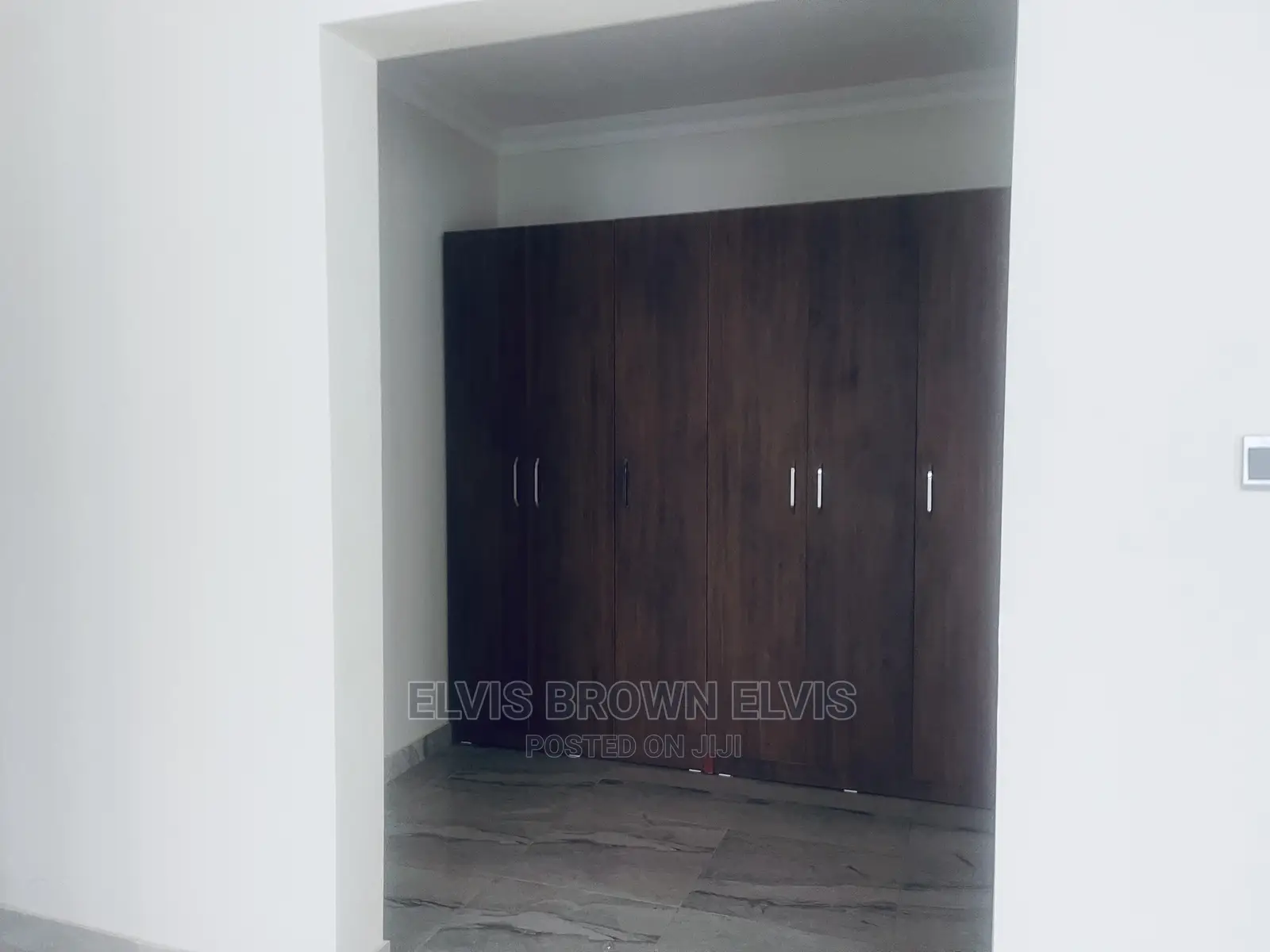 4bdrm Mansion in Living Large, East Legon for Rent