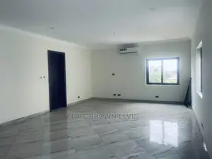 4bdrm Mansion in Living Large, East Legon for Rent