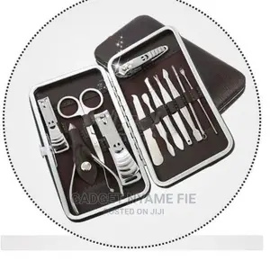 Pedicure Manicure Set Nail Clippers Cleaner Grooming Kit
