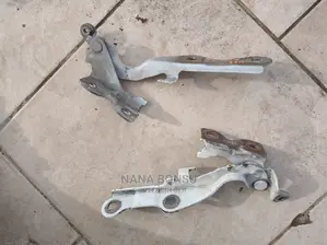 Chevrolet Cruze Door Hinges