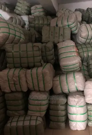 Disposabl Gowns Wholesale , More and Retail
