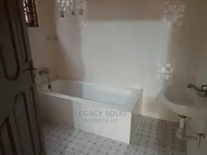 3bdrm House in Legacy Solid Real, Addogonno for rent