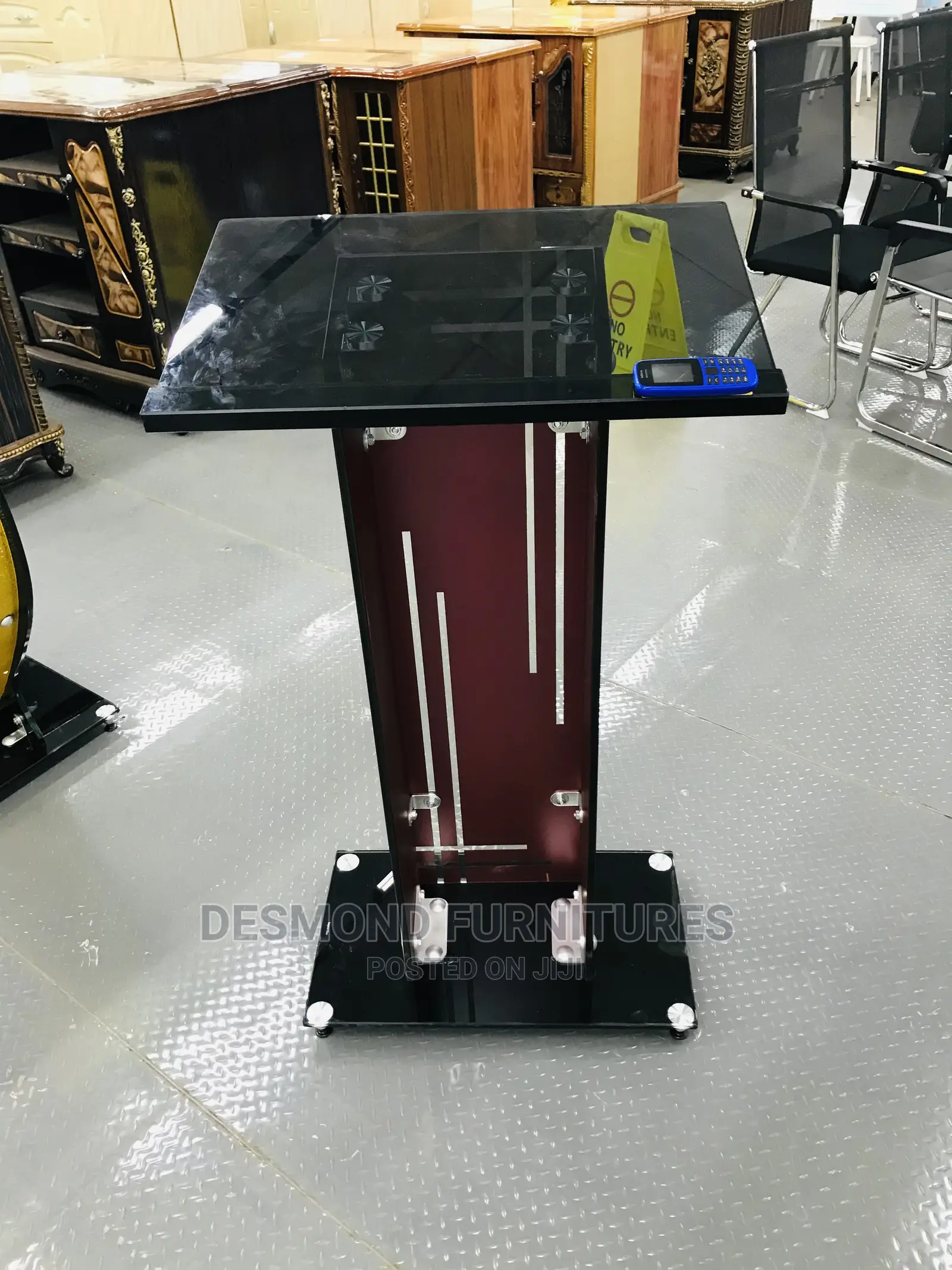 Glass Pulpit