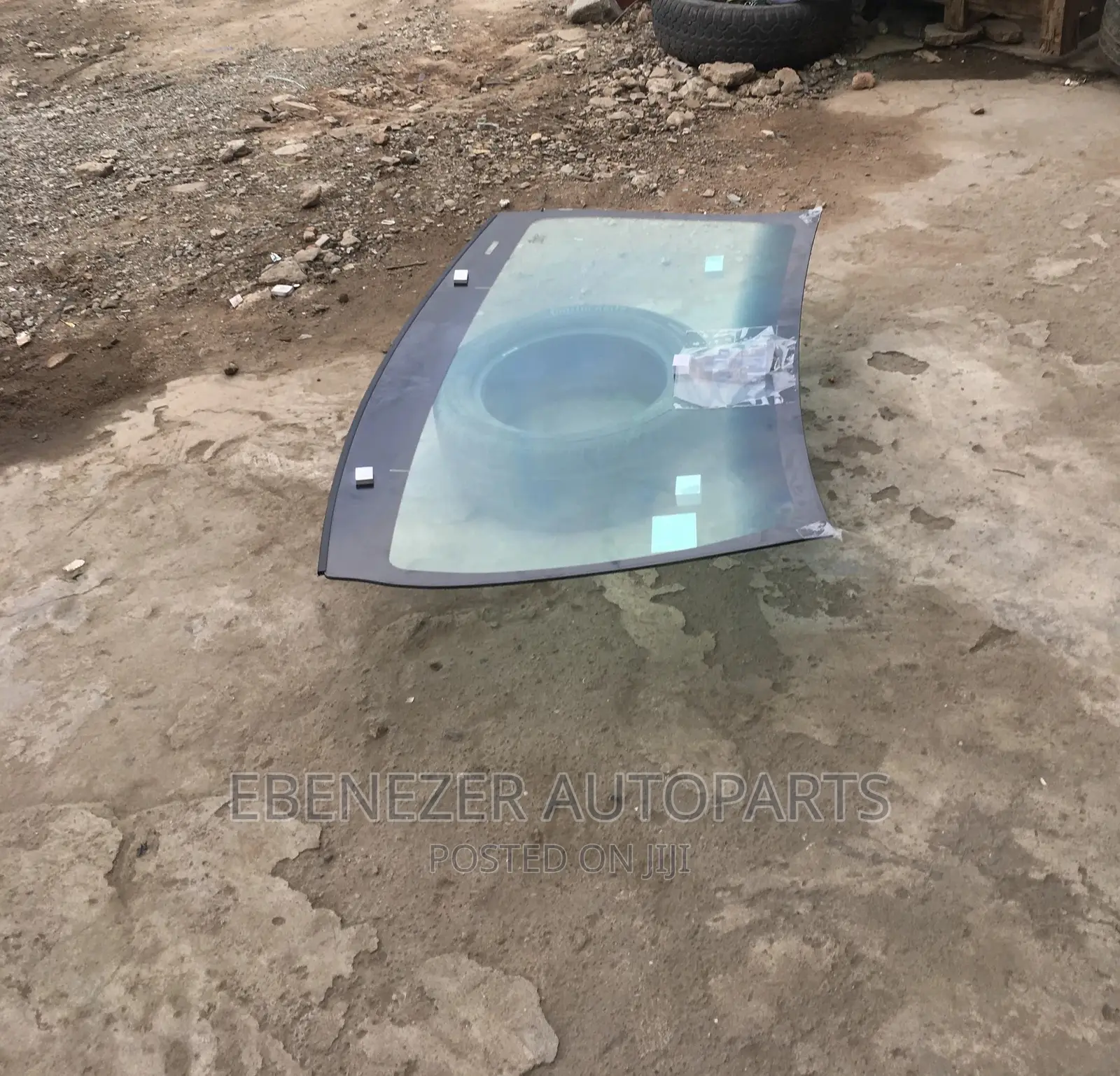 Mercedes Benz GLA Windscreen