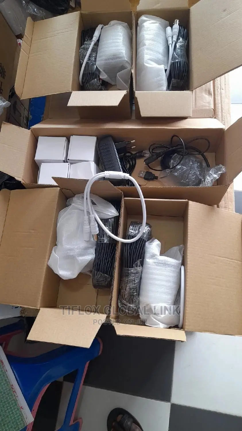 Complete Set of 4 Channels AHD 2mp