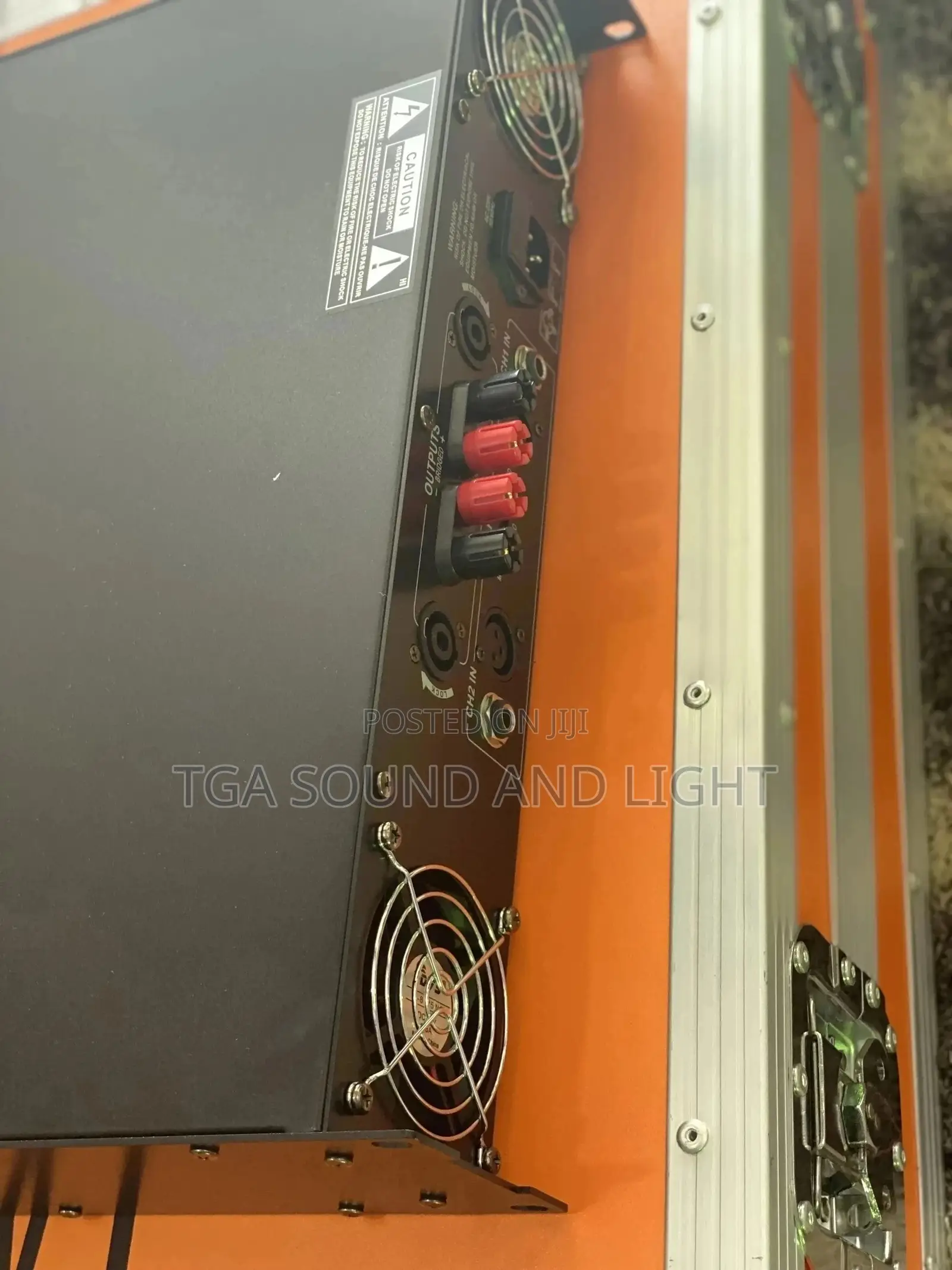 Peavey Cs4000 Power Amplifier
