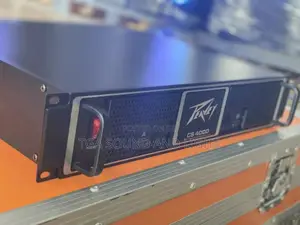 Peavey Cs4000 Power Amplifier