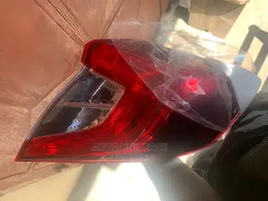 Honda Civic 2016 to 2018 Tailight Available
