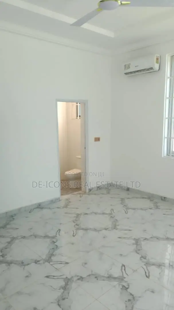 4bdrm Mansion in De-Icons Real Estate, Ga South Municipal for sale