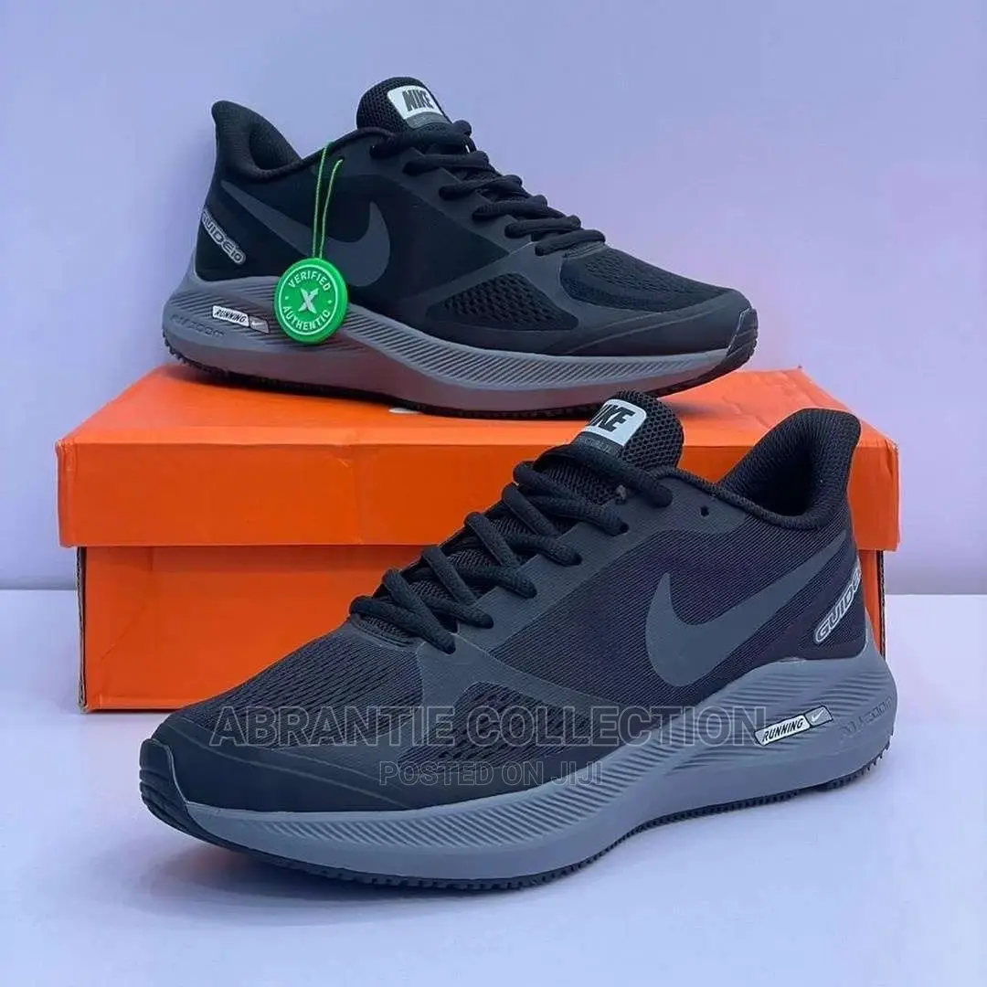 Nike Runner Sneaker