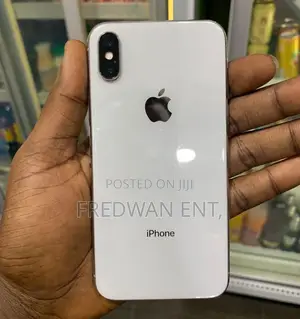 Apple iPhone X 64 GB White