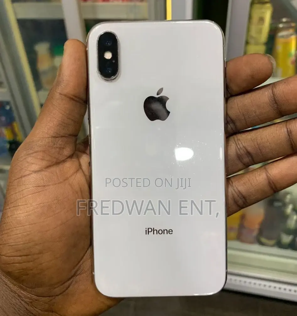 Apple iPhone X 64 GB White