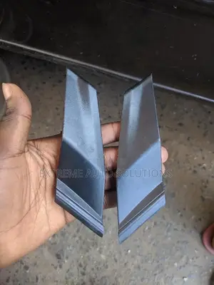 Corolla 2014 - 2018 Wiper Ends